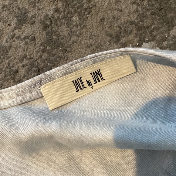 Two Tops - Picture 4 of 6